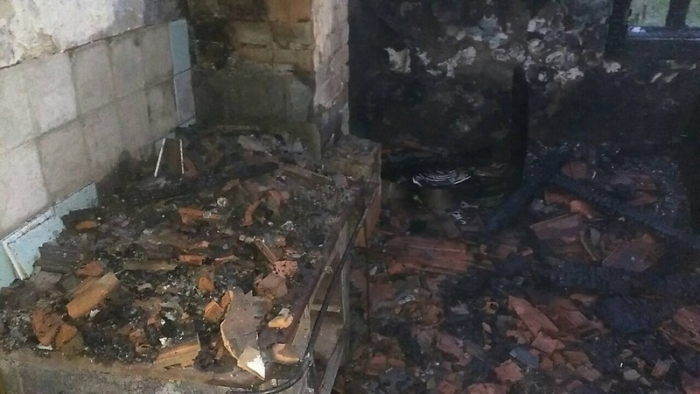 52-річний чоловік спалахнув смолоскипом у власній оселі на Закарпатті