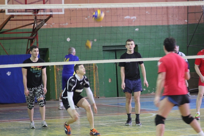 На Старий новий рік в Ужгороді змагалися волейболісти