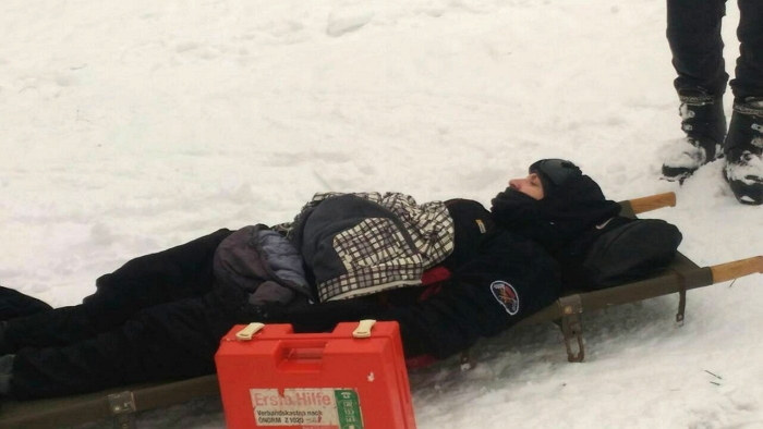 "Снігового" мандрівника зі складним переломом рятувальники доправили у лікарню Великого Березного