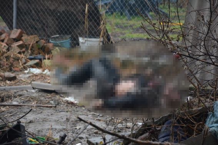 Смертельна знахідка: мешканець Виноградівщини виявив на своєму городі тіло невідомого чоловіка