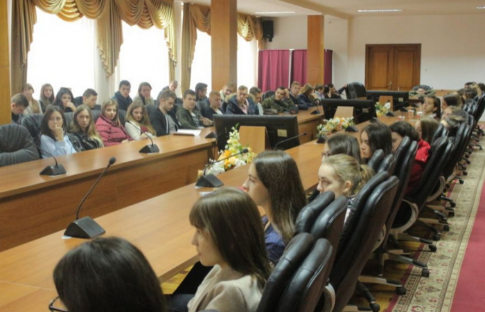 Ужгородські студенти поспілкувалися зі стратегічними радниками уряду Гройсмана