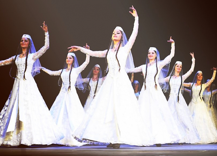 Уперше в Ужгороді! Державний ансамбль пісні і танцю Грузії «KUTAISI» представить програму «ГРУЗИНСЬКЕ РІЗДВО»!
