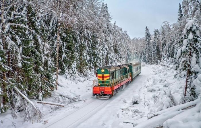 На новорічні та різдвяні свята до Ужгорода курсуватимуть додаткові поїзди – "Укрзалізниця"