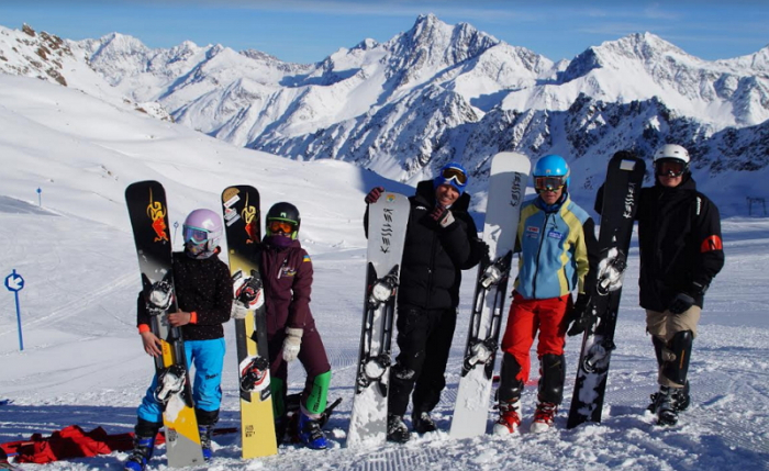 Перший збір на снігу провели закарпатські сноубордисти