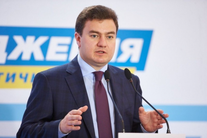 Віктор Бондар пояснив, чому народні депутати «Відродження» не голосували за введення воєнного стану в Україні