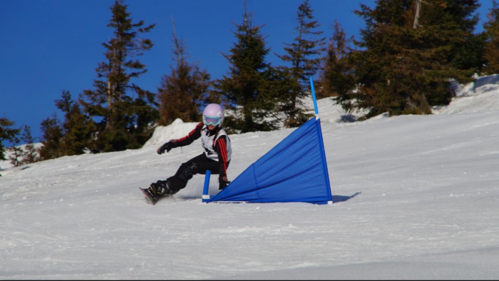 Закарпатська сноубордистка відкрила зимовий сезон в Австрії