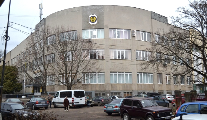 ПАТ "Укртелеком" намагається виселити Ужгородський Поштамт з будинку на площі Поштовій
