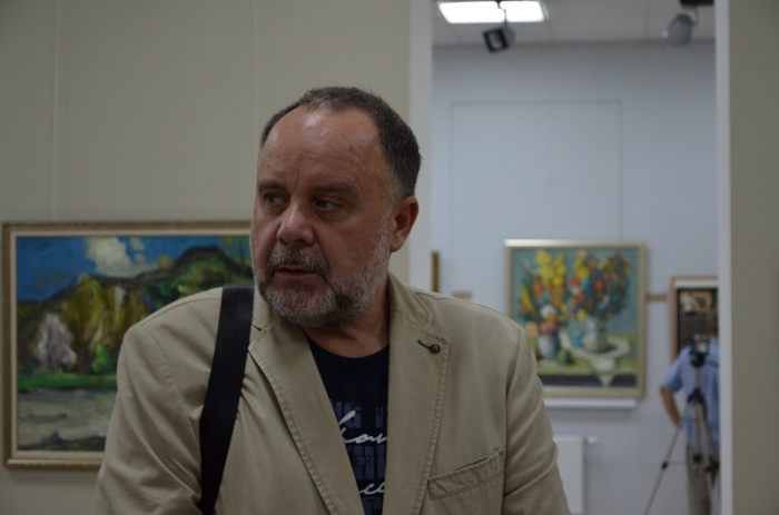 В Ужгороді презентує персональну виставку наш Олександр Громовий 