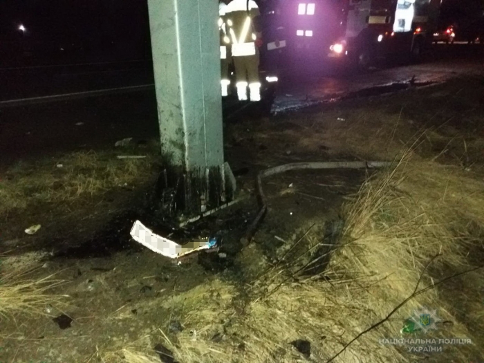 Смертельна ДТП на Ужгородщині: поліція встановлює обставини аварії, в якій загинув водій