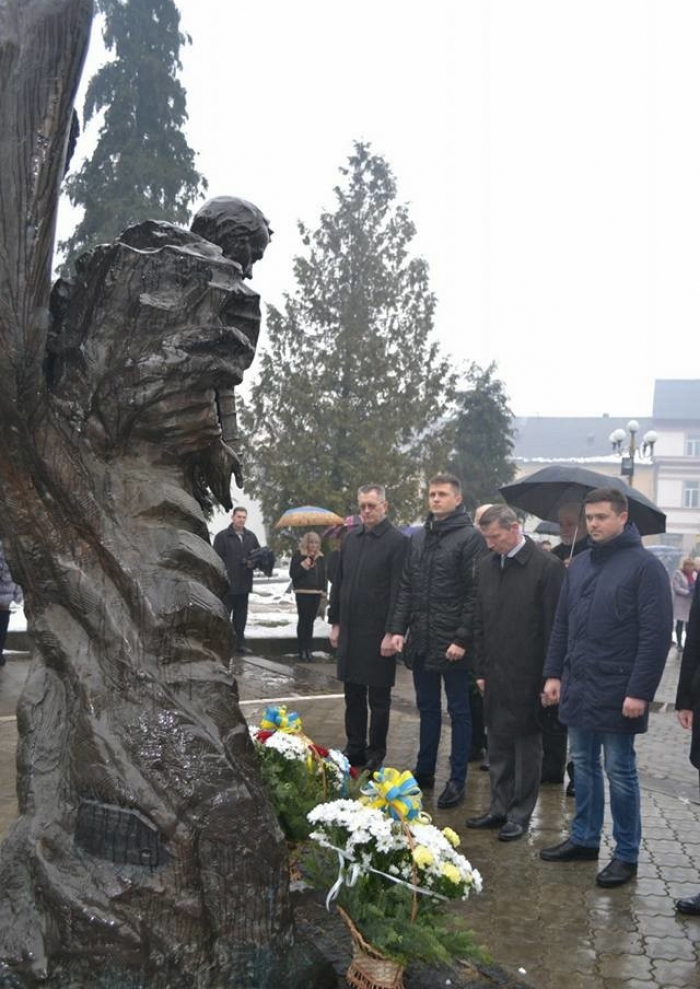 Чергову річницю дня народження Тараса Шевченка вшанували у місті над Тисою