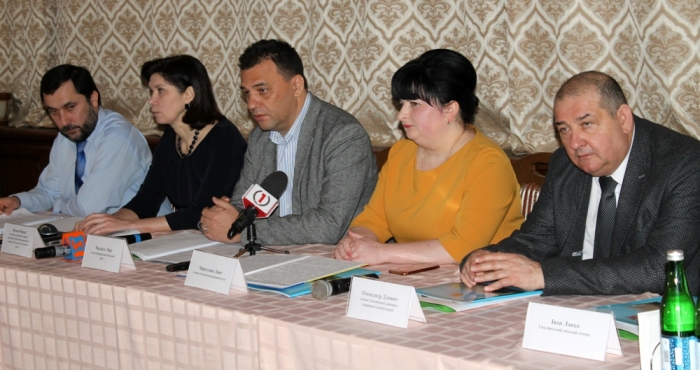 Полтавські урядовці презентували керівникам районів Закарпаття свої ініціативи щодо розвитку тергромад