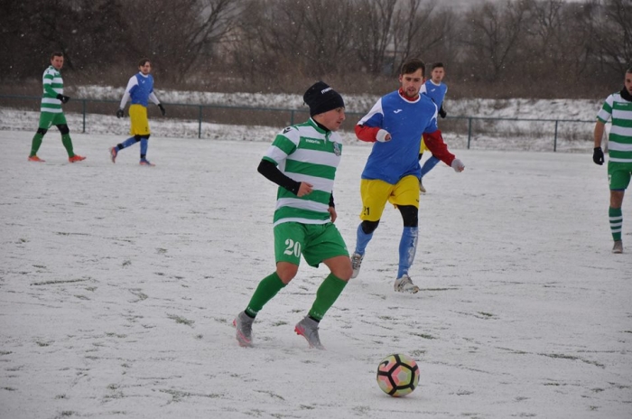 Стали відомі фіналісти зимової першості Закарпатської області з футболу