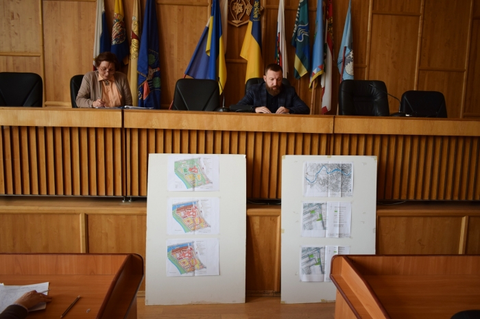 Громадські "містобудівні" слухання відбулися в Ужгородській міській раді