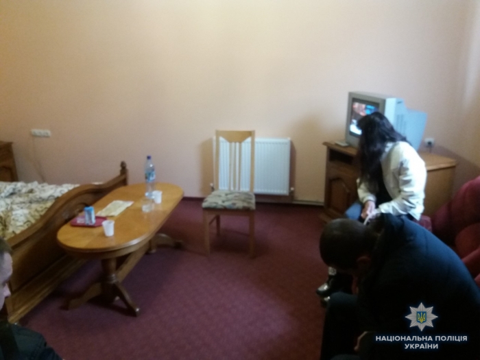 У готелі Мукачева організовували для клієнтів інтимне дозвілля за 1200 гривень