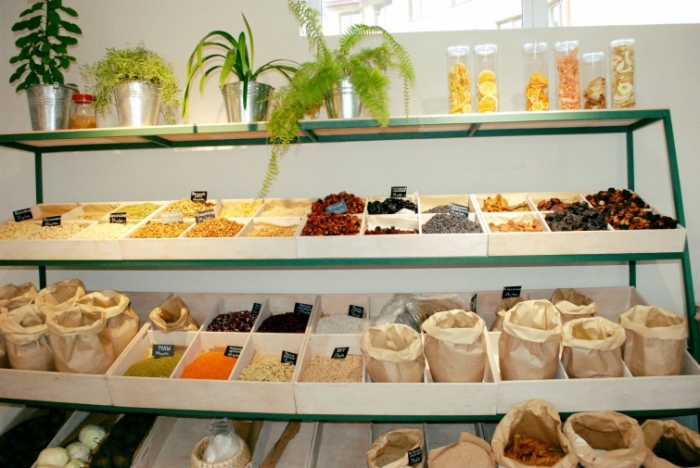 В Ужгороді відкрили першу еко-крамницю, де не використовують пластик