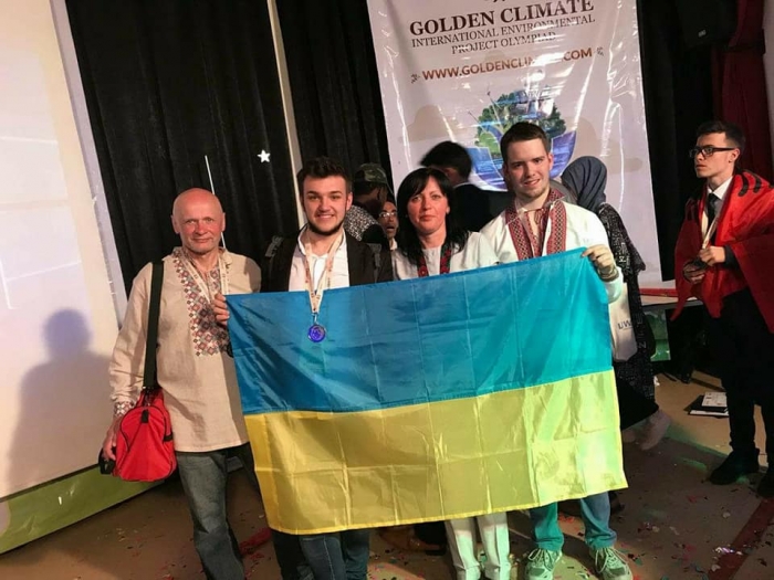 Закарпатський старшокласник завоював для України вже другу золоту нагороду! 