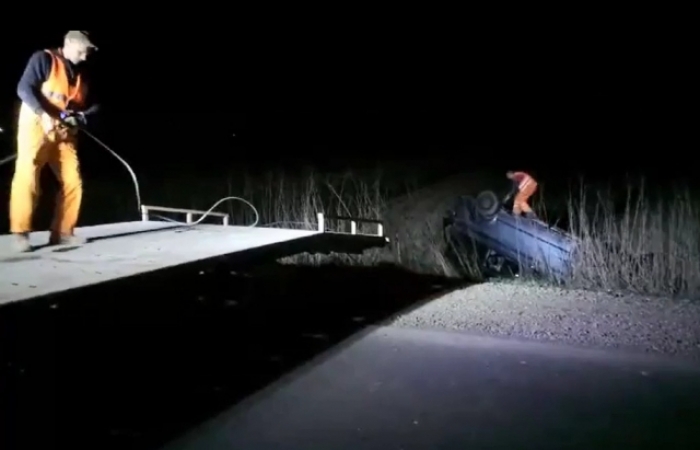 Жахлива ДТП біля Хуста: авто на даху, потерпілі – у травматології