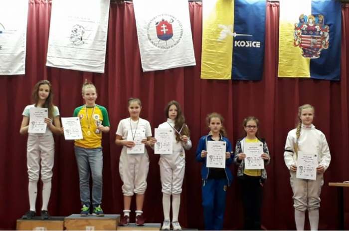 Закарпатські фехтувальники вибороли медалі в Словаччині