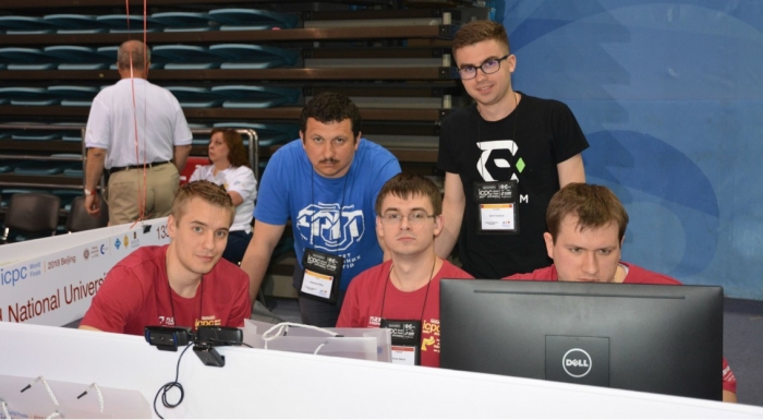 За виступом команди УжНУ у фіналі Чемпіонату світу з програмування можна буде спостерігати наживо