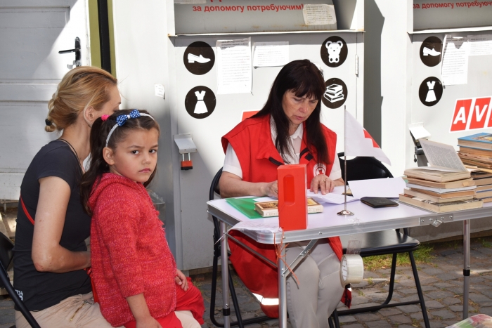 Понад сотня багатодітних ужгородських сімей отримають допомогу від міської організації Червоного Хреста