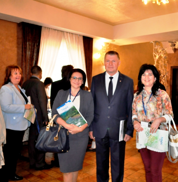 На міжнародну конференцію «Сприяння євроатлантичній інтеграції України на прикладі Закарпаття» приїхало понад 150 учасників