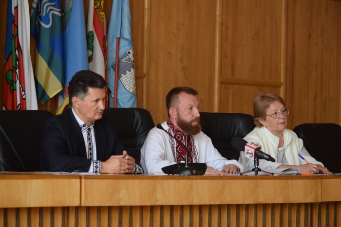 В Ужгородській міській раді відбулися громадські слухання з перейменування вулиць