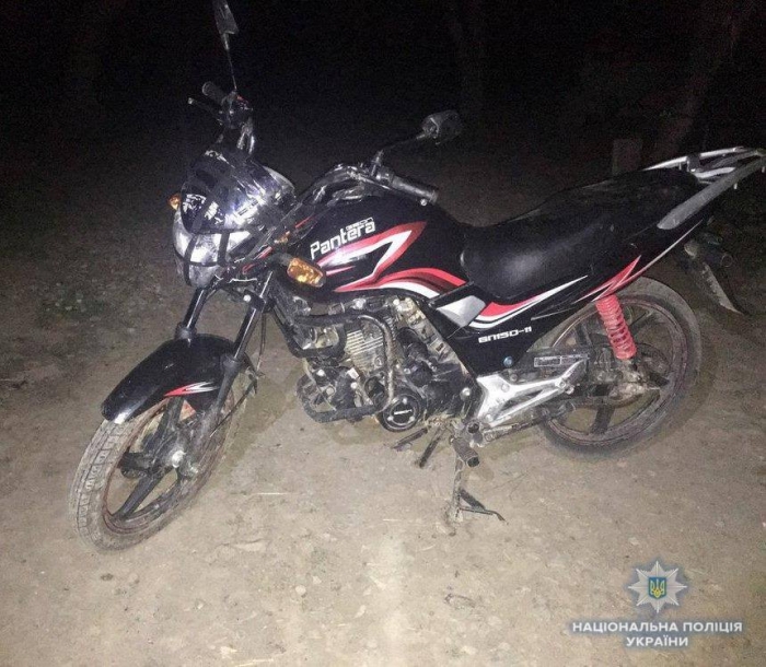 Поліція повернула мешканцю Мукачівщини мотоцикл, який у нього відібрали знайомі