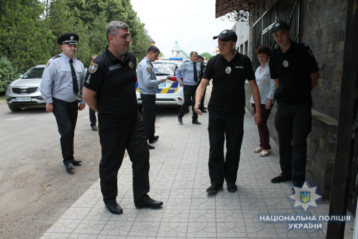 У найбільшому адмінрайоні Закарпаття та України відкрили вже другу оновлену поліцейську станцію