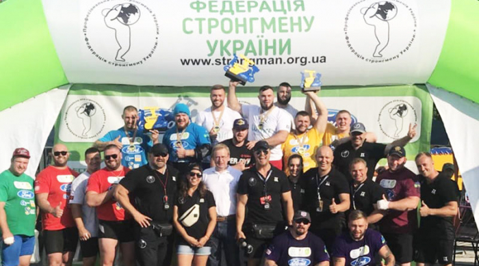 Закарпатські силачі позмагалися у парному чемпіонаті України
