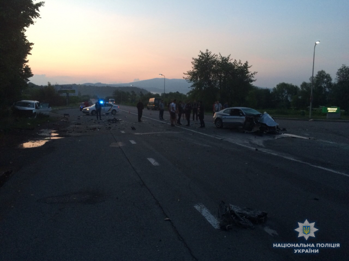 Закарпатська поліція встановлює всі обставини ДТП біля Мукачева