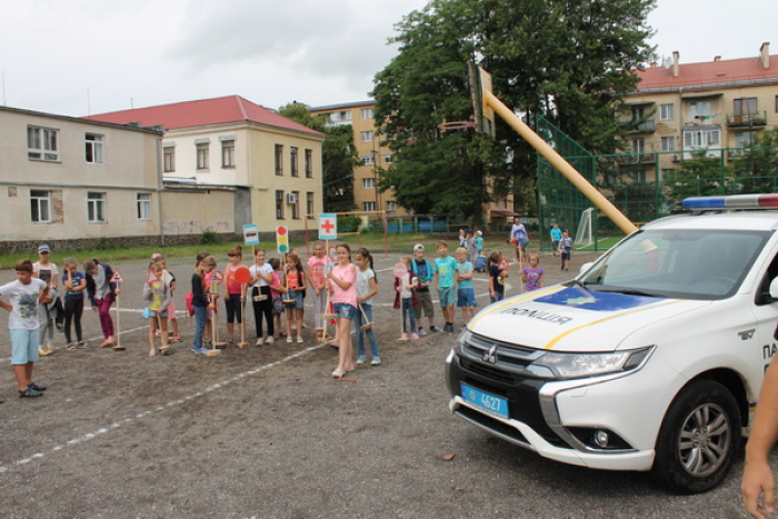 Як в Ужгороді діти опановували правила поведінки на дорозі