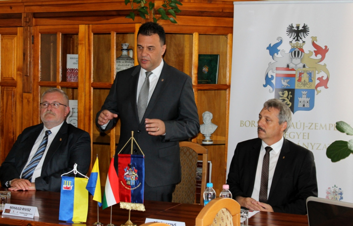 Чотири села Закарпаття та Угорщини підписали угоди про співпрацю