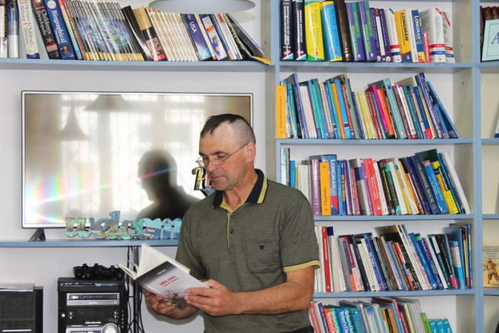 „Найстрашніше на війні – переступити поріг своєї хати”, - боєць Петро Билина презентував свою книгу в обласній бібліотеці

