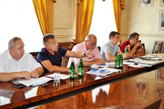 Три профільні комісії вивчали матеріали 12 сесії Закарпатської облради