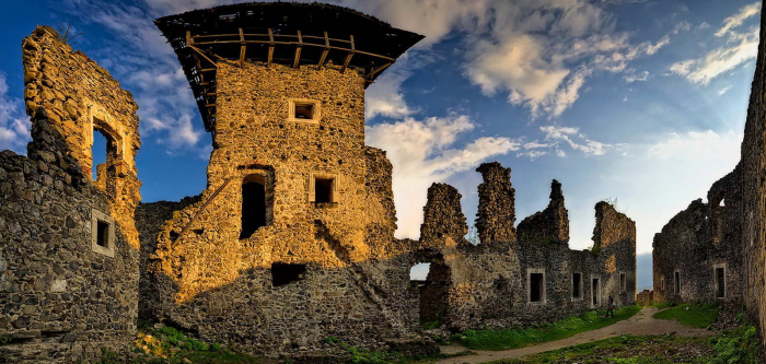 Невицький замок отримає майже 12 млн. грн на реставрацію - суд повернув його на баланс області