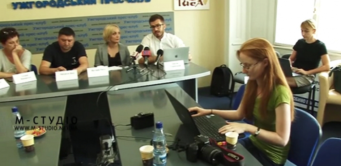 В Ужгороді обговорили реалії та майбутнє Інтернет-видань, телебачення і газет
