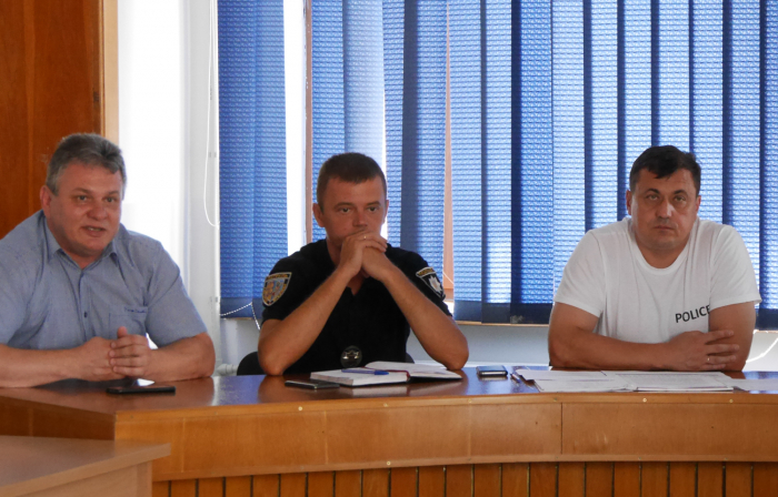 Перевізникам, які працюють в Ужгороді, за результатами перевірок на дорогах наголосили на дотриманні безпеки руху