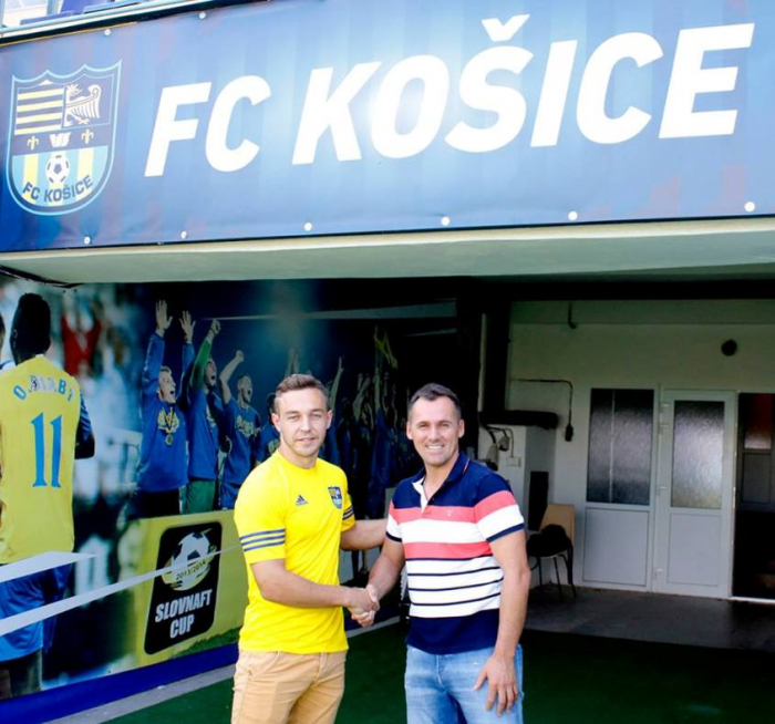 Закарпатський голеадор "дрейфує" футбольними клубами Словаччини
