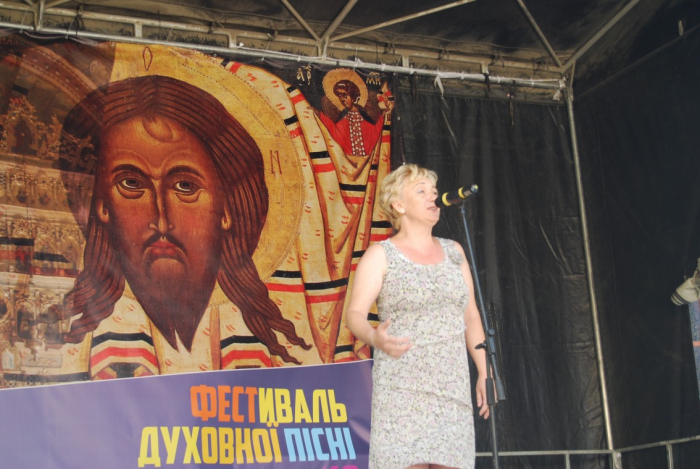 Хорний спів, соло, естрада та реп: в Ужгороді відбувся молодіжний фестиваль духовної пісні