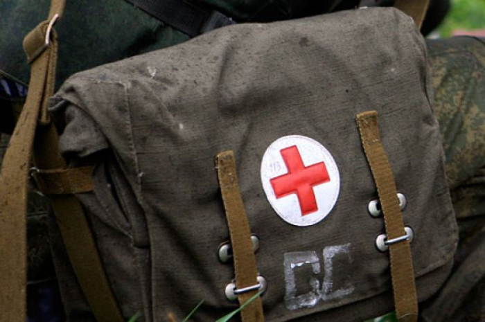 В Ужгороді нагородили двох медиків-добровольців, які рятували життя на фронті