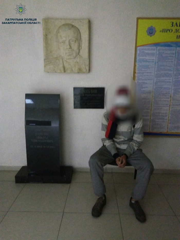 Мешканця Буковини, розшукуваного поліцією, зловили на ужгородському вокзалі