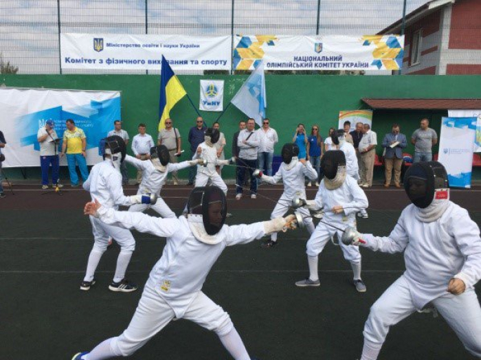 В Ужгороді масово відзначили Міжнародний день студентського спорту
