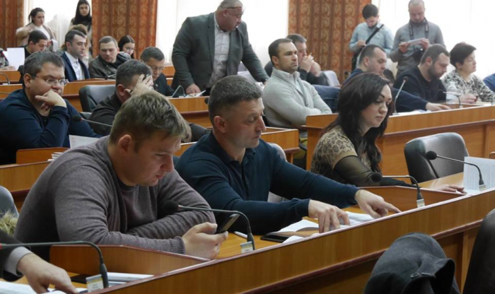 Ужгородські депутати внесли зміни до Програми зайнятості населення до 2020 року