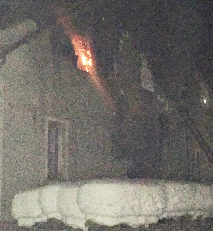 Пожежа на Хустщині: під час гасіння рятувальники виявили тіло людини