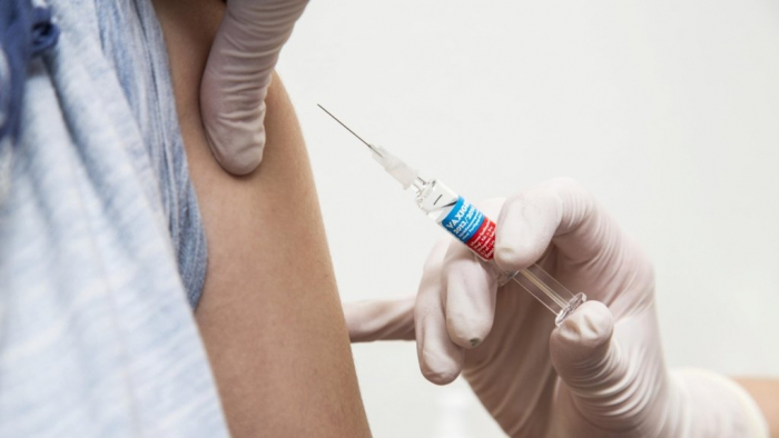 Ужгородці продовжують масово вакцинуватися від дифтерії