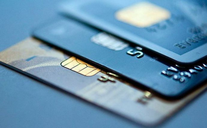 Як захистити платіжну картку від шахраїв: прості правила, що збережуть ваші гроші