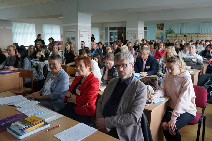 “Сучасна славістика в Україні та Європі”: в Ужгороді стартувала міжнародна наукова конференція