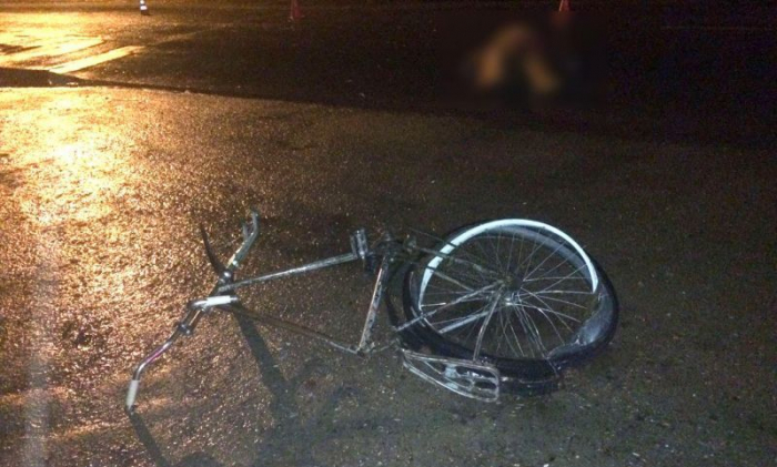На Виноградівщині водійка іномарки насмерть збила велосипедиста і втекла