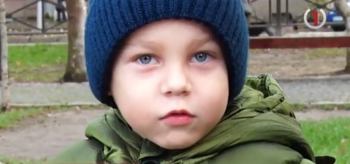 Вроджена хвороба: 5-ти річний закарпатець Миколка Крайняй потребує допомоги