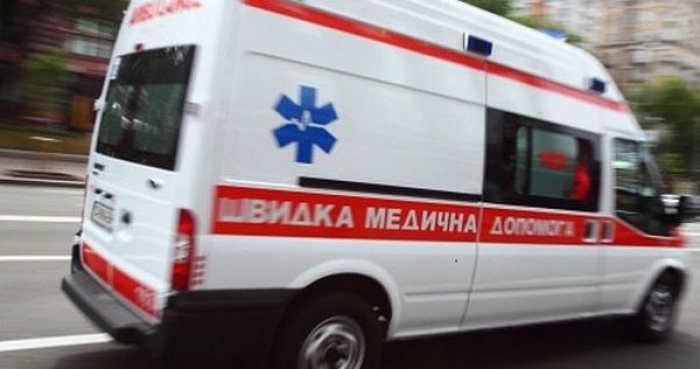 Отруєння невідомою речовиною на Виноградівщині: 10-річний хлопчик помер у кареті швидкої